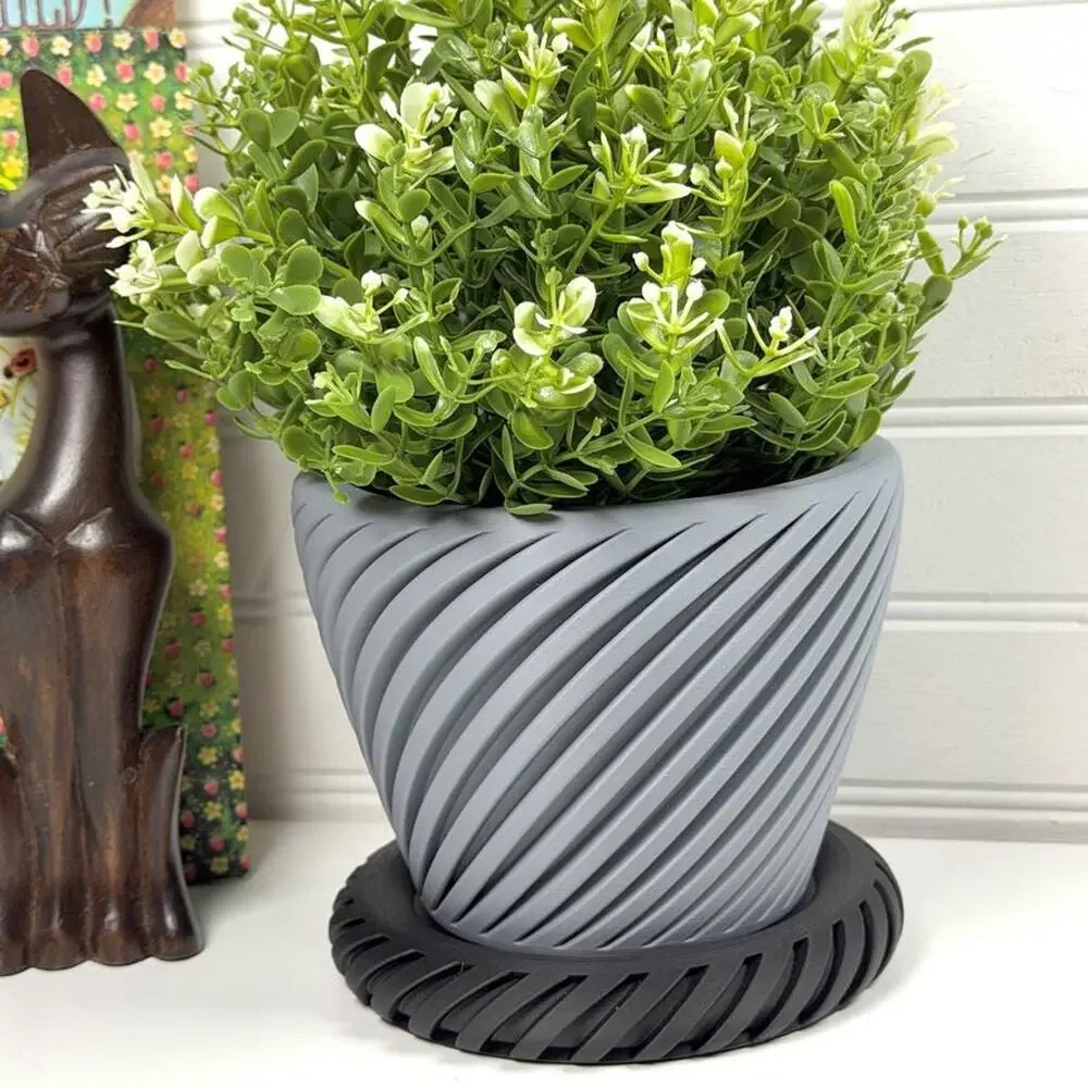 Leiria Planter, Indoor Plant Pot with Decorative Drip Tray, Tabletop Planter